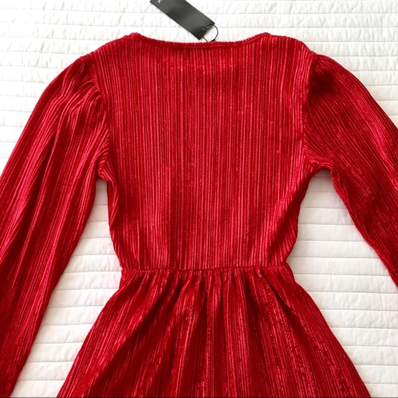 NEW Nasty Gal Red Velvet Skater Dress Sz 4 - Picture 8 of 8